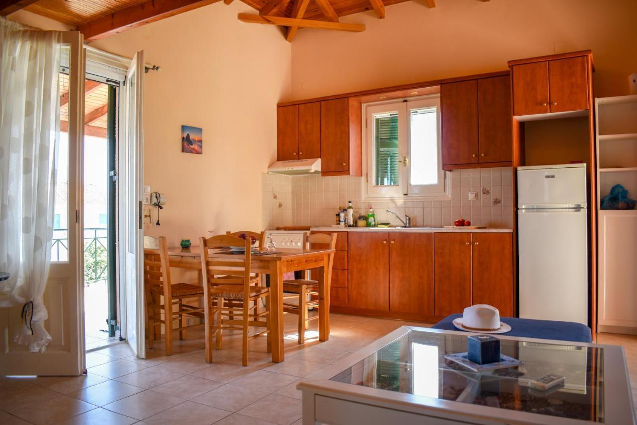 Venetian Seaside Panorama - Asini Sunset Retreats Apartamento Exterior foto